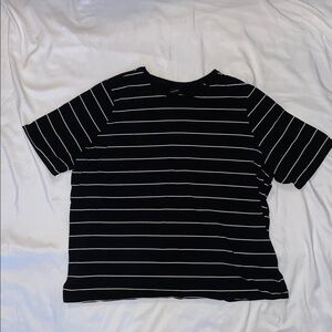 Black and white striped short sleeve t-shirt